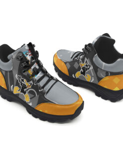 Looney Tunes Daffy Duck Hiking Shoes