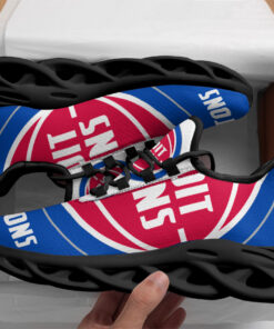 Detroit Pistons Max Soul Shoes