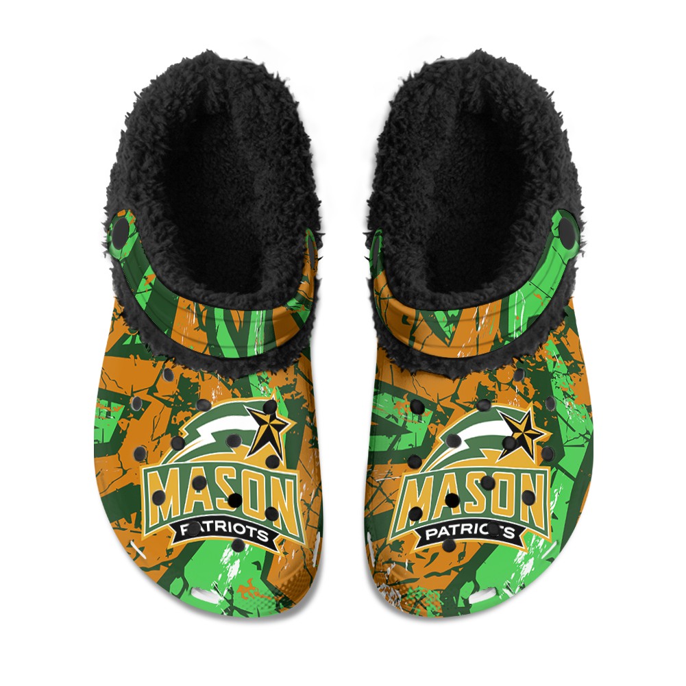 Georgia Tech Yellow Jackets Fuzzy Slippers Clog