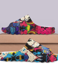 One20Piece20Anime20Yeezy20Slipper20Mockup201.jpg