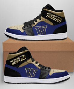 Washington Huskies Jordan Sneakers