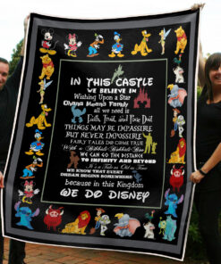 Disney ? In The Castle Quilt Blanket