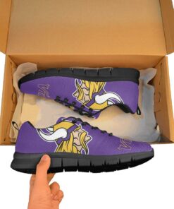 Minnesota Vikings Breathable Sneakers – Model 055