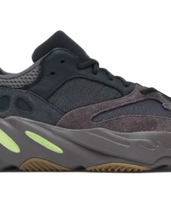 adidas Yeezy Boost 700 Mauve