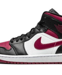 Air Jordan 1 Mid “Bred Toe”