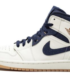 Air Jordan 1 Mid Jeter